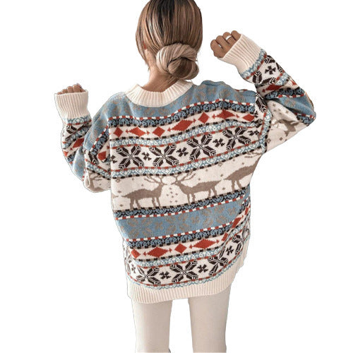 Cozy Christmas Cheer – Women’s Festive Round Neck Jacquard Sweater