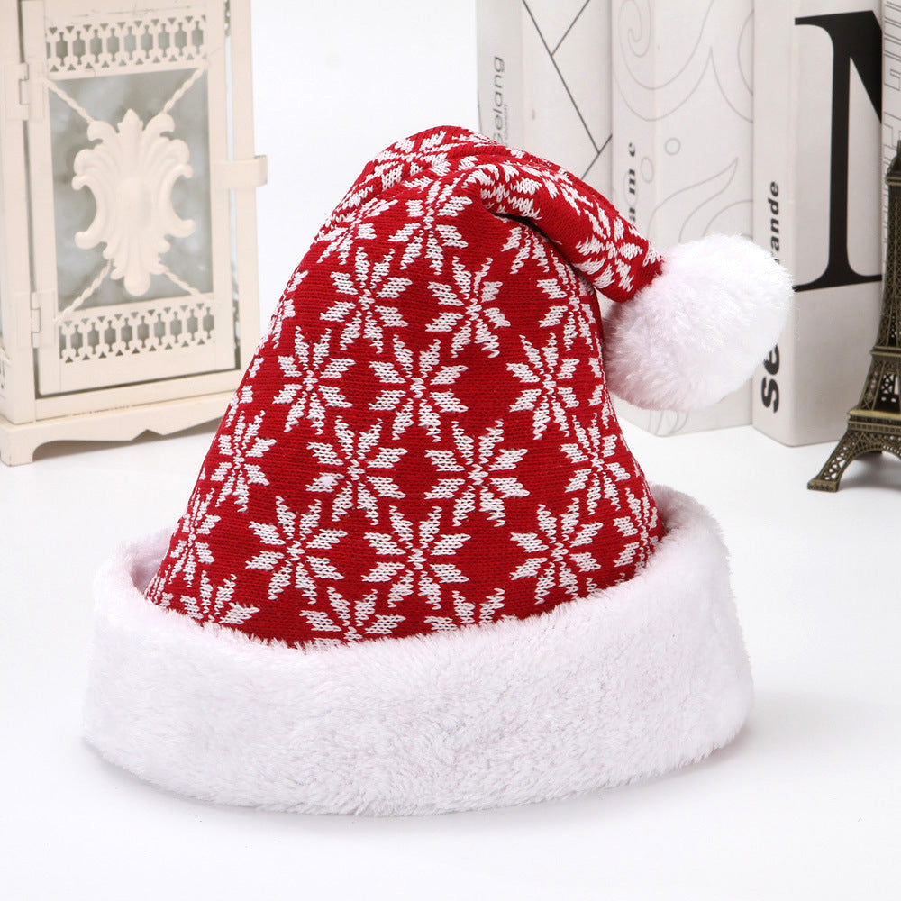 "Cozy Knitted Christmas Hat with Snowflake & Deer Pattern – Warm Wool Flannel Holiday Beanie"